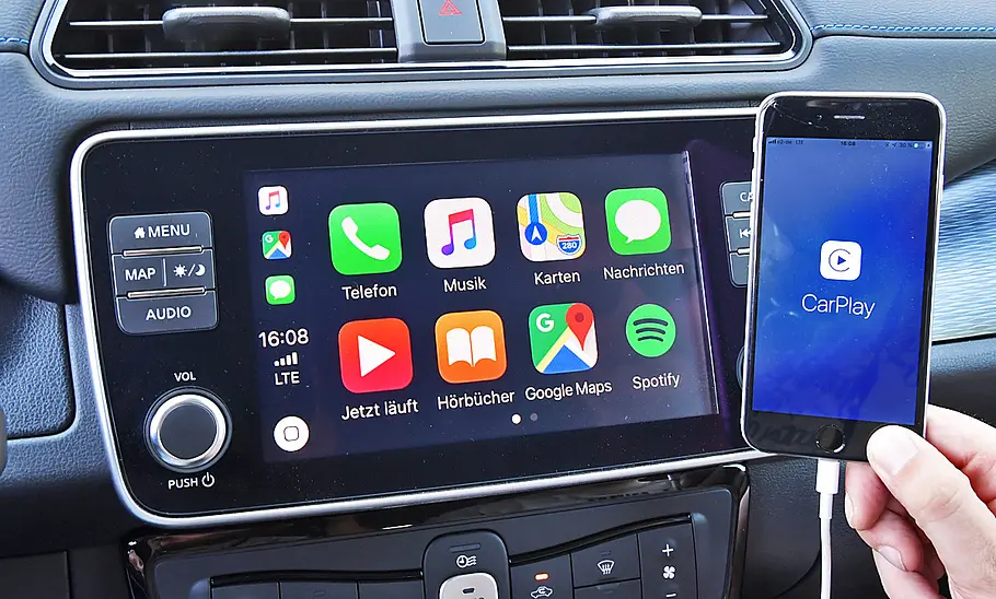Nissan Leaf e+: Connectivity