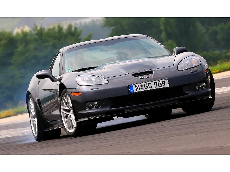 CORVETTE ZR-1 Schnelle Serienautos - Corvette ZR-1