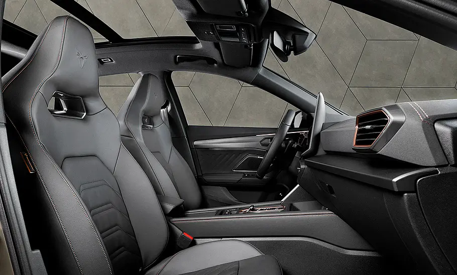Cupra Formentor (2024) Cupra Formentor (2024); Vordersitze