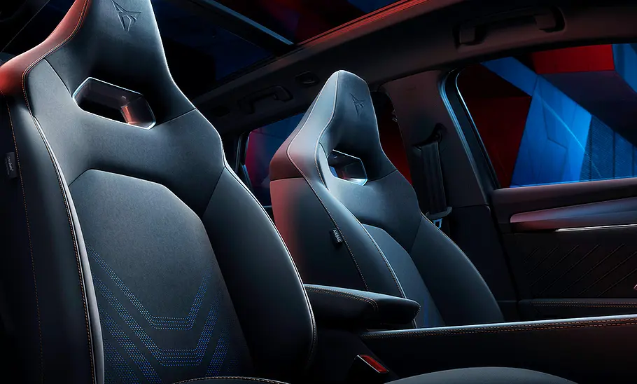 Cupra Leon Facelift Die Sportsitze im Cupra Leon Facelift.