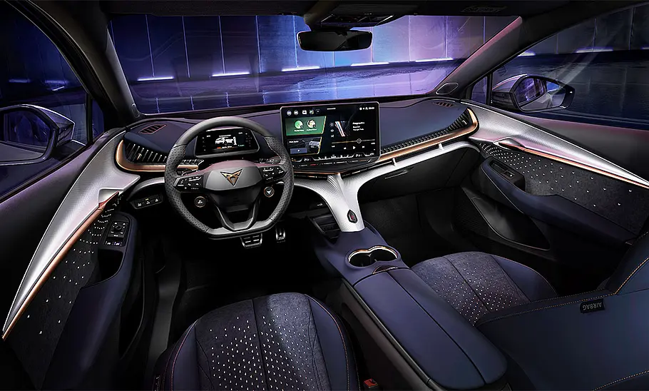 Das Cockpit des Cupra Tavascan (2024).