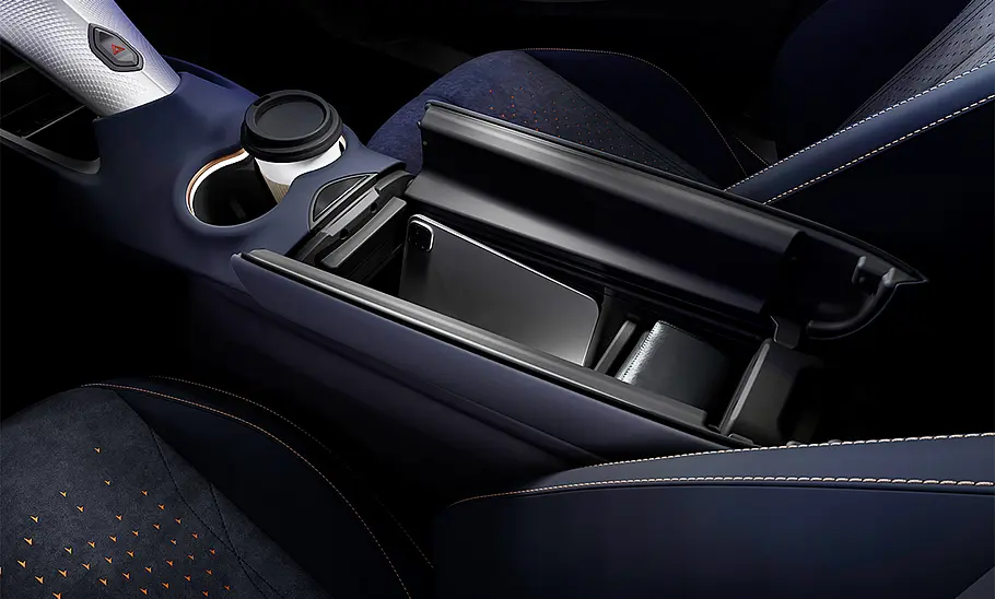 Cupra Tavascan (2024) Die Mittelkonsole des Cupra Tavascan (2024).