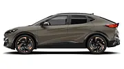 Der Cupra Tavascan steht vor weißem Hintergrund, von links abgebildet. - Foto: Carwow