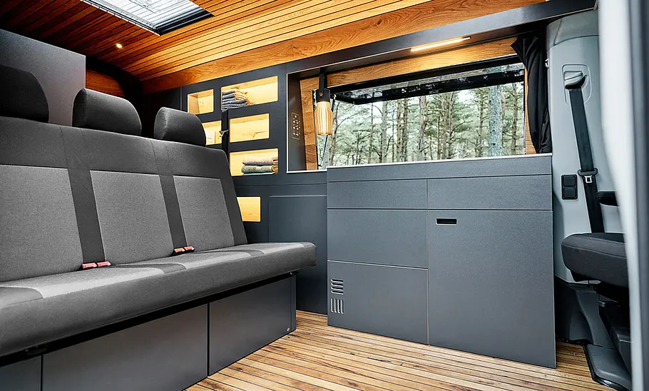 Custom Bus XL (2023)