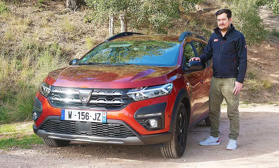 Dacia Jogger (2021) Dacia Jogger (2021)