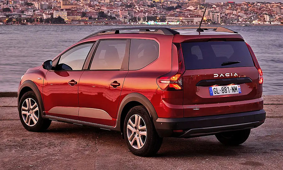 Dacia Jogger Hybrid (2023) Dacia Jogger Hybrid (2023)