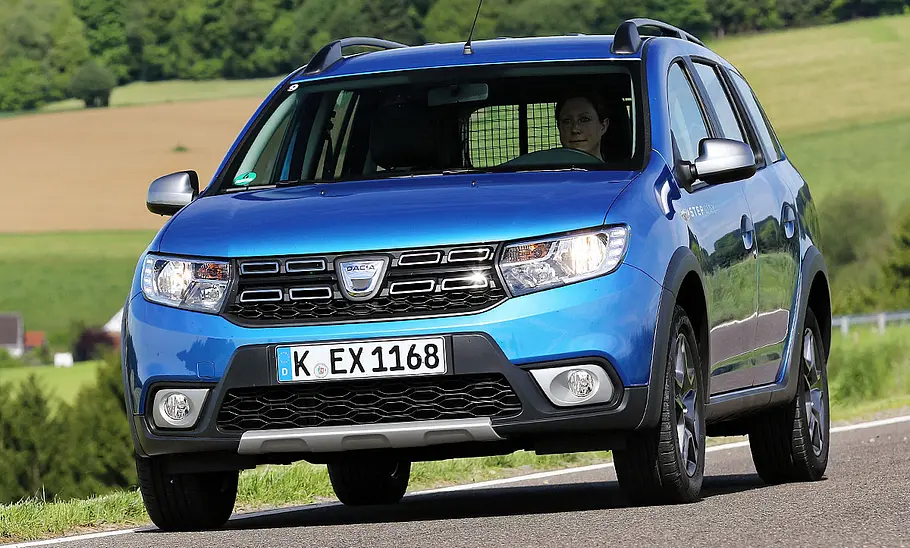 Neuer Dacia Logan MCV Stepway (2017) Neuer Dacia Logan MCV Stepway (2017)