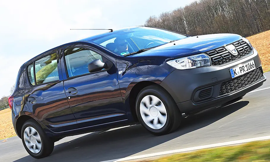 Dacia Sandero SCe 75 (2017) Dacia Sandero SCe 75 (2017)