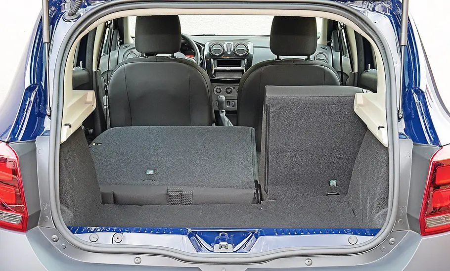 Dacia Sandero SCe 75 (2017) Dacia Sandero SCe 75 (2017)