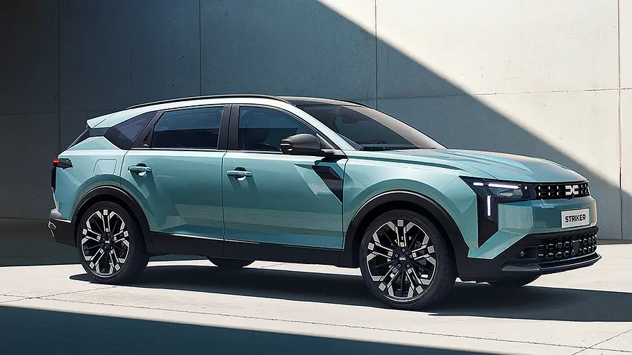 Blick von schräg vorne auf den Dacia Striker (2026).