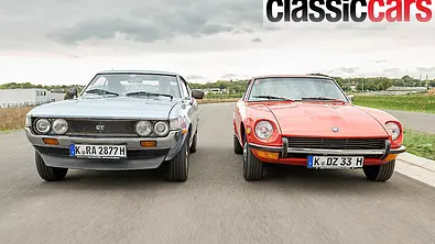 Toyota Celica/Datsun 240Z Frontansicht fahrend - Foto: Wim Woeber