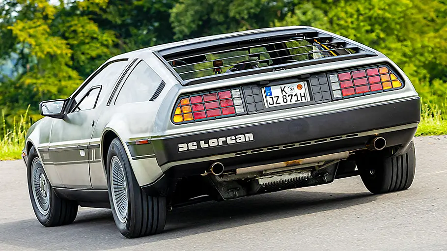 DeLorean DMC-12 Heckansicht.