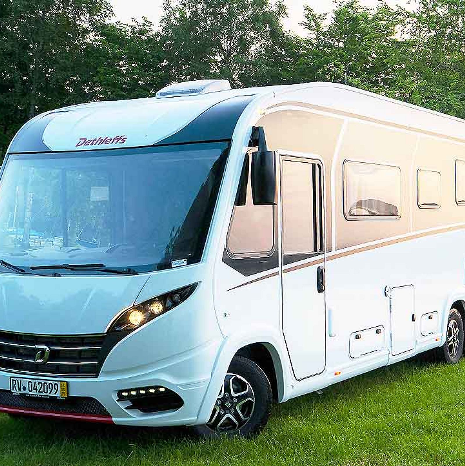 Dethleffs XL Family I (2025): Testfahrt im Luxus-Wohnmobil