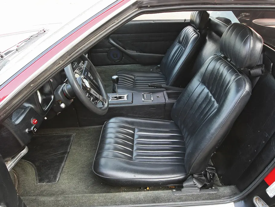 De Tomaso Pantera Innenraum
