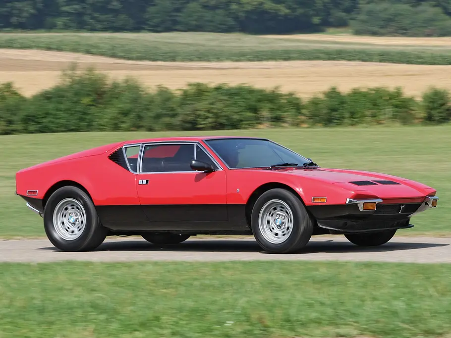 De Tomaso Pantera rot Seitenansicht