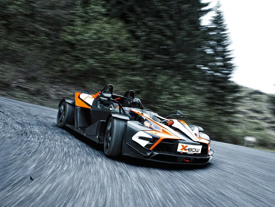 KTM X-Bow R Sportwagen Roadster Gewicht 1000 Kilo Leichtbau Zweisitzer KTM X-Bow R