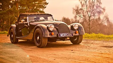 Sportwagen Roadster Gewicht 1000 Kilo Leichtbau Zweisitzer Morgan
