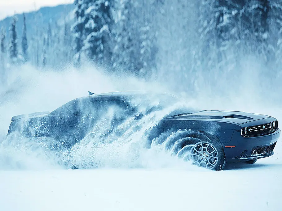 Dodge Challenger GT AWD (2017)