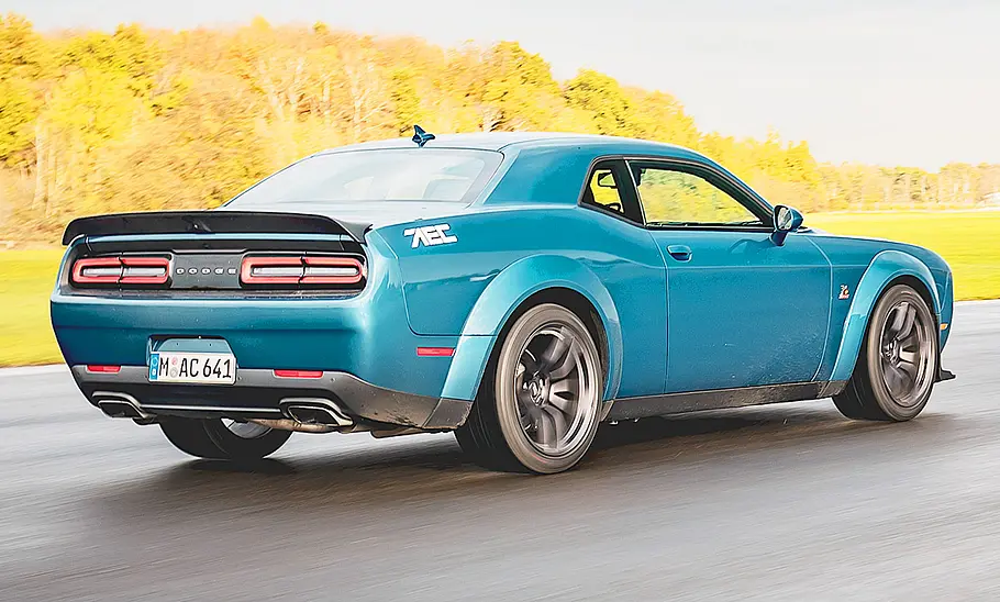 Dodge Challenger R/T Scat Pack Widebody (2021)