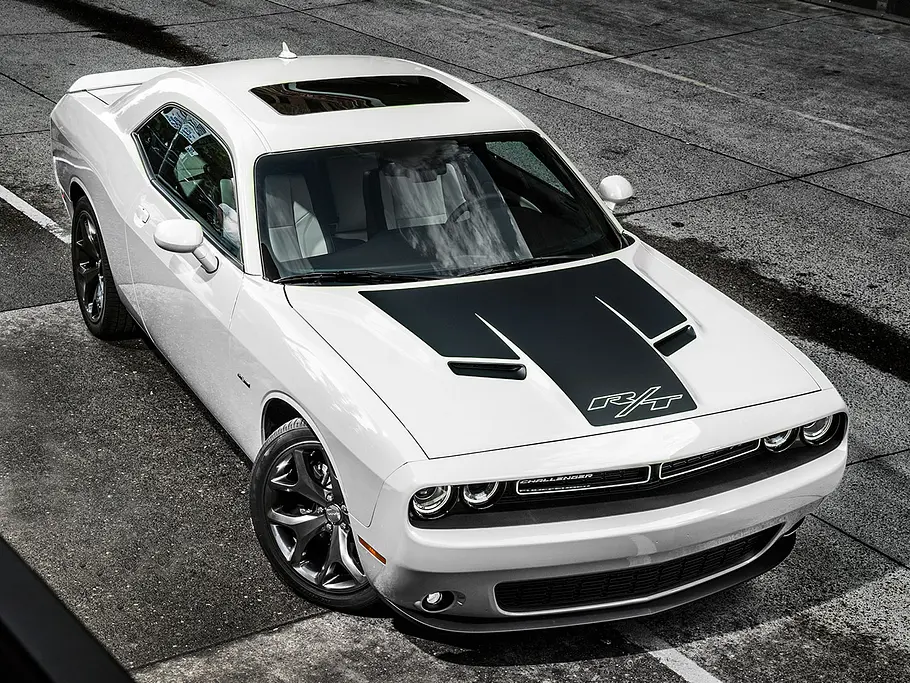 Dodge Challenger in Gloss White