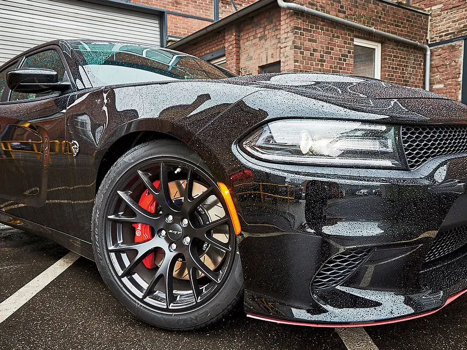 Dodge Charger SRT Hellcat (2016) im Test