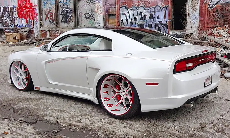 Zweitüriger Dodge Charger