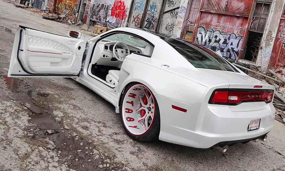 Zweitüriger Dodge Charger