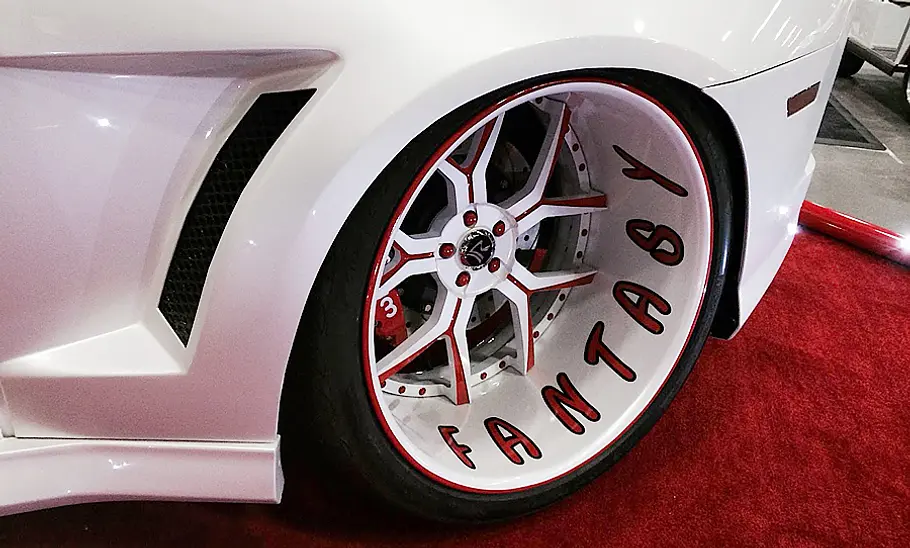 Zweitüriger Dodge Charger