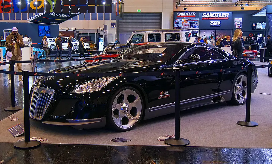 Maybach Exelero Blick von schräg vorne auf den Maybach Exelero.