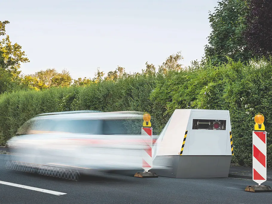 Blitzer-Methode: Enforcement Trailer