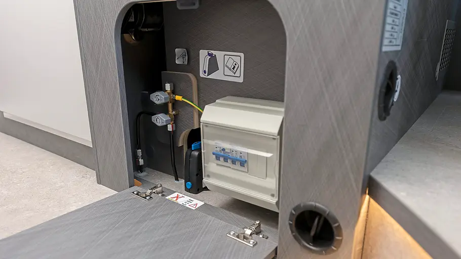Etrusco CV 600 SB Elektronik im Etrusco CV 600 SB.