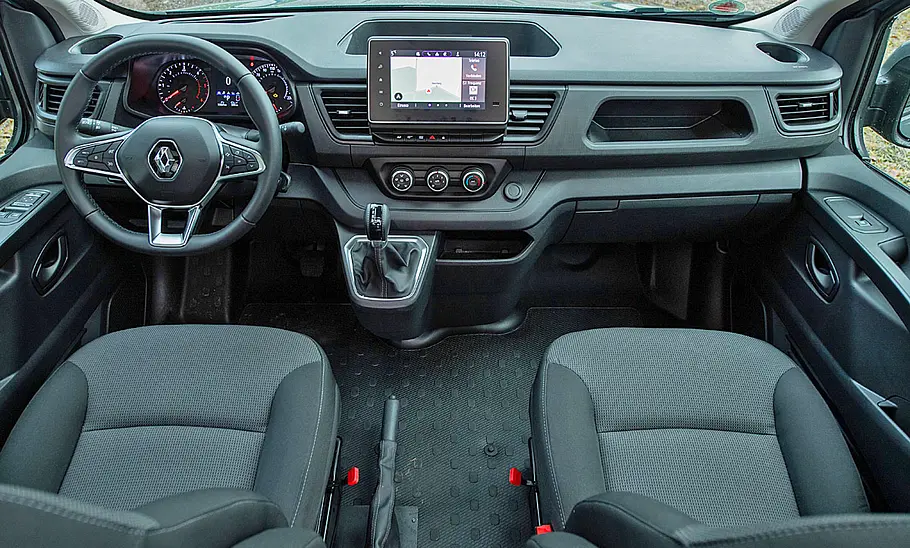 Das Cockpit des Etrusco UC 5.0 XR Complete Selection