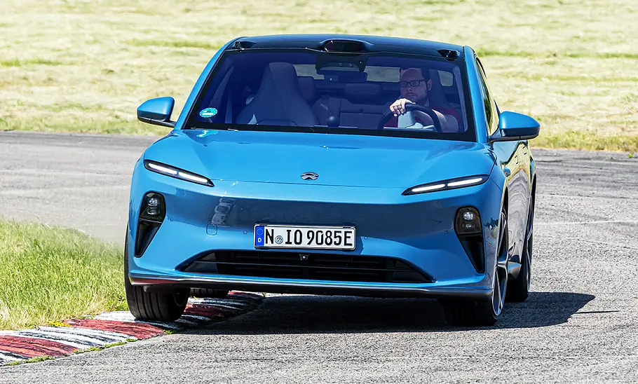 Nio ET5