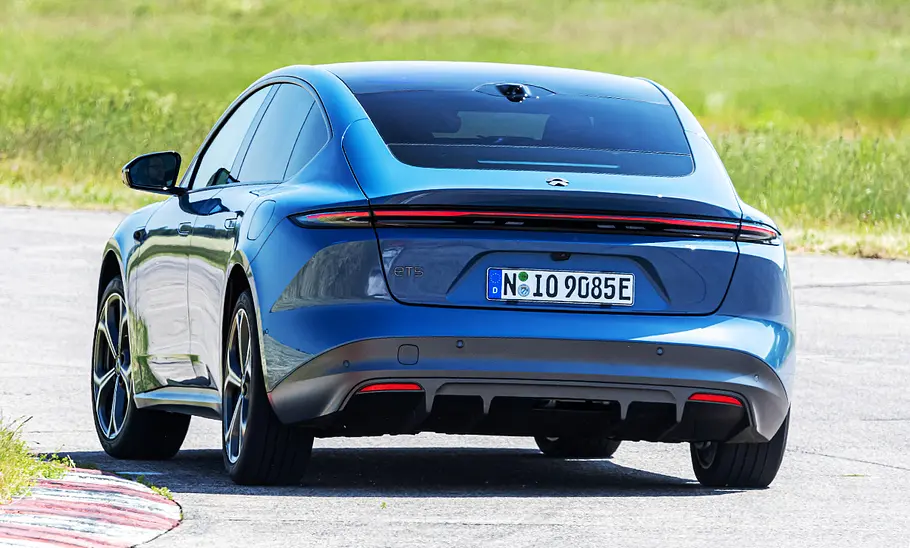 Nio ET5