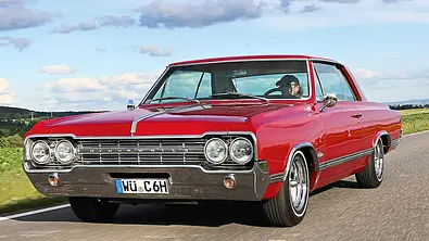 Oldsmobile F-85 Cutlass: Classic Cars - Foto: Jürgen Zerha