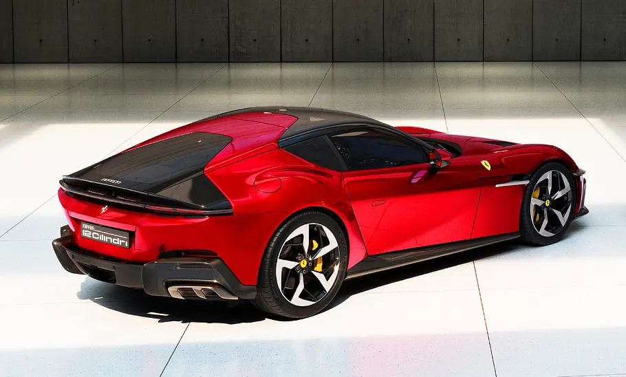 Ferrari 12Cilindri (2024) Ferrari 12Cilindri (2024)