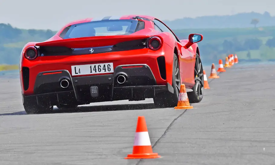 Ferrari 488 Pista: Tracktest