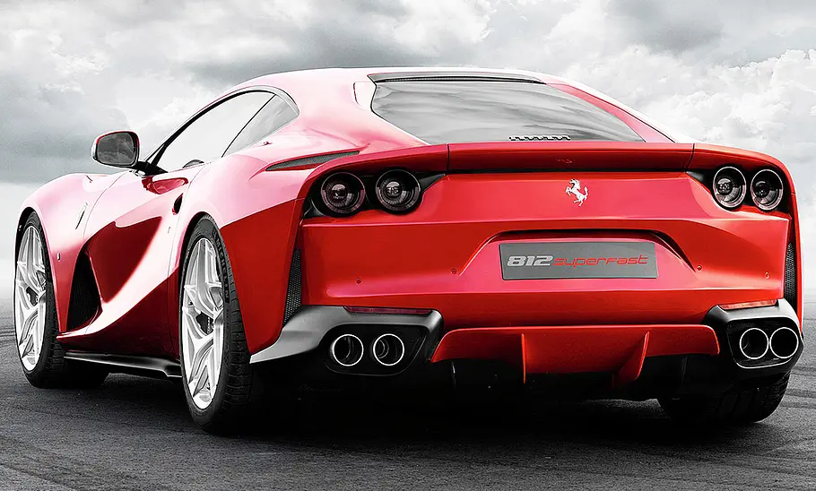 Ferrari 812 Superfast (2017)