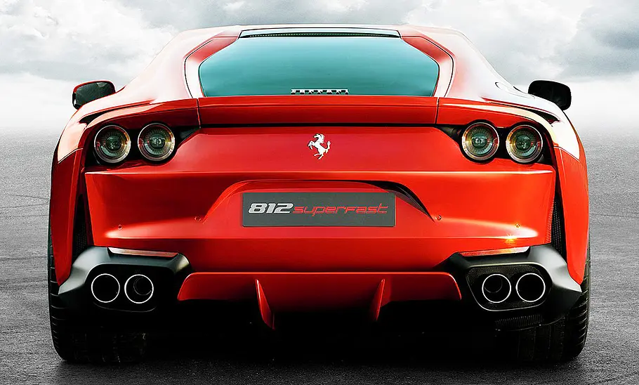 Ferrari 812 Superfast (2017)