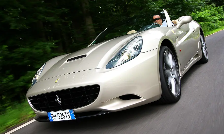 FERRARI CALIFORNIA Schnelle Serienautos - Ferrari California