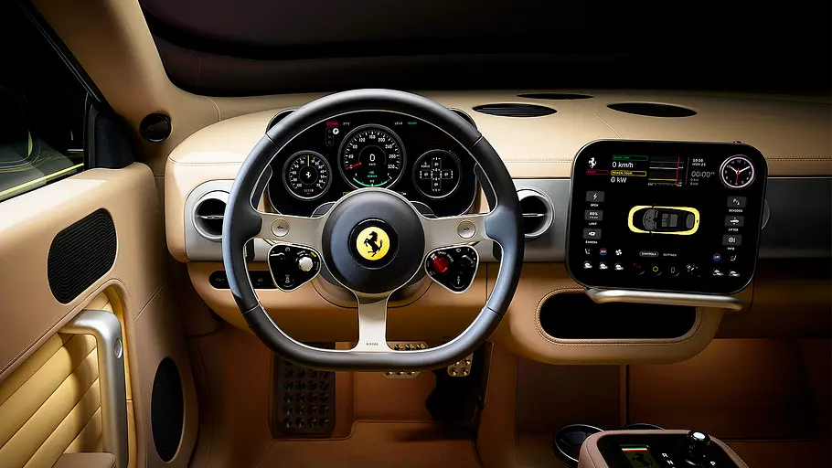 Ferrari Luce (2026) Blick auf die Armaturenlandschaft im Innenraum des Ferrari Luce (2026).