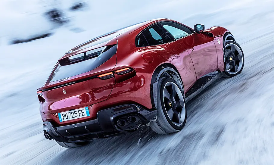 Ferrari Purosangue (2022) Ferrari Purosangue (2022)