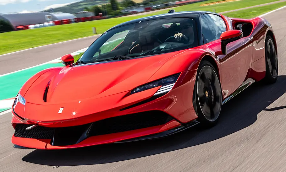 Ferrari SF90 Stradale (2019) Ferrari SF90 Stradale (2019)