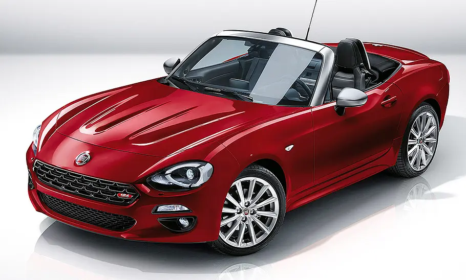 Fiat 124 Spider (2016) Fiat 124 Spider (2016)