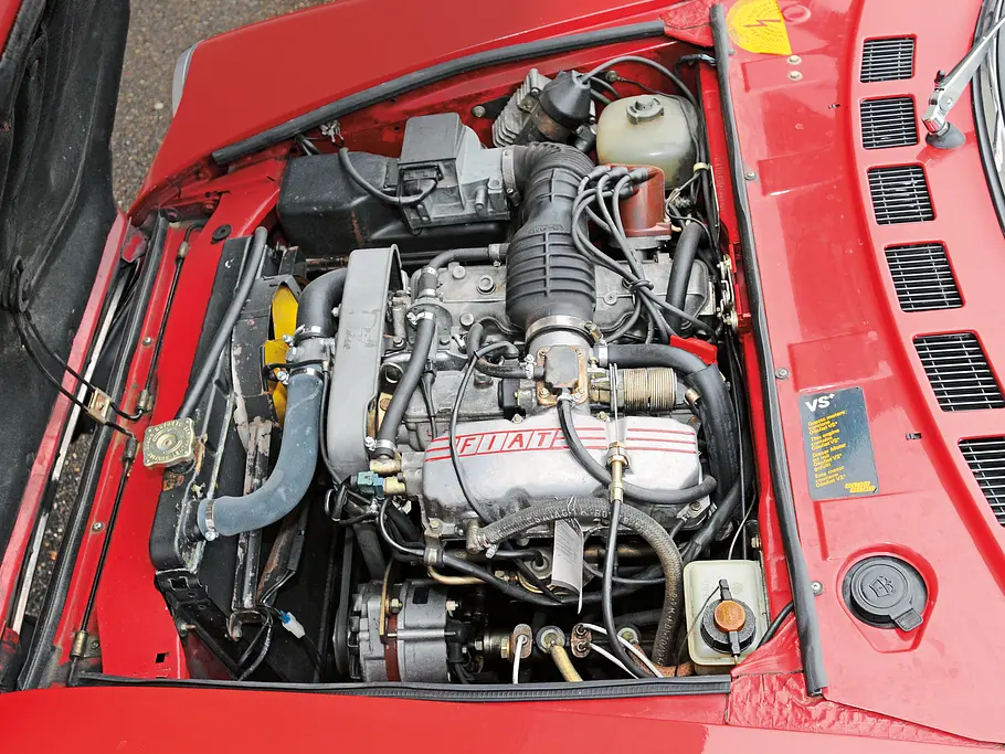Fiat 124 Spider Cabrio Vergleich Bilder technische Daten Motor