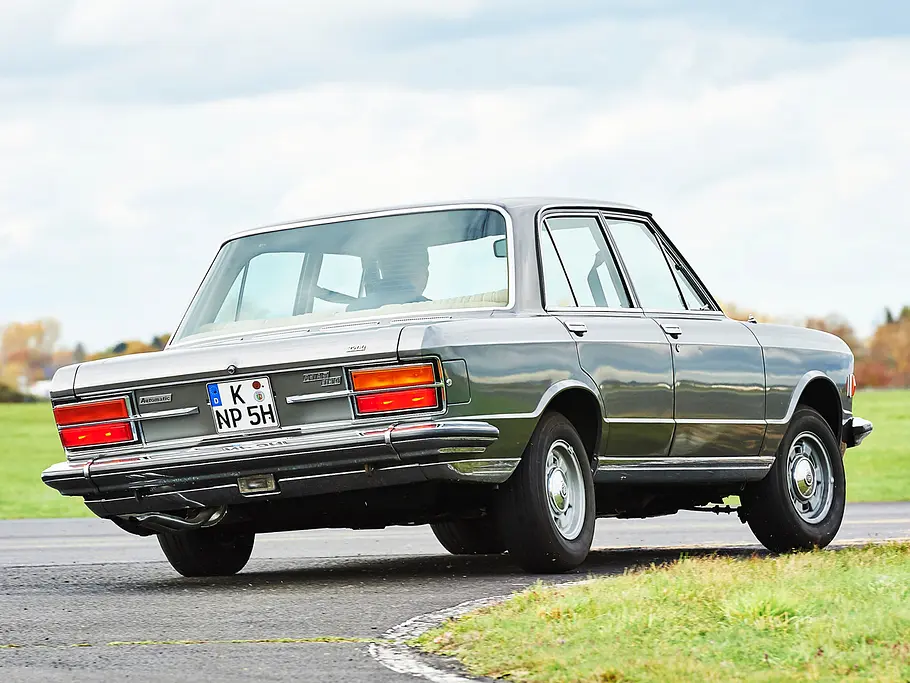 fiat 130