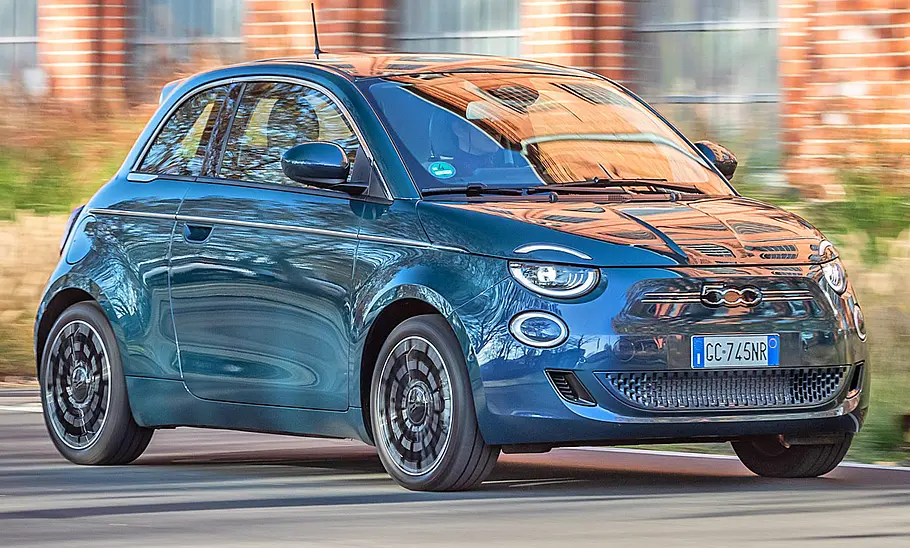 Fiat 500 Elektro (2020) Fiat 500 Elektro (2020)