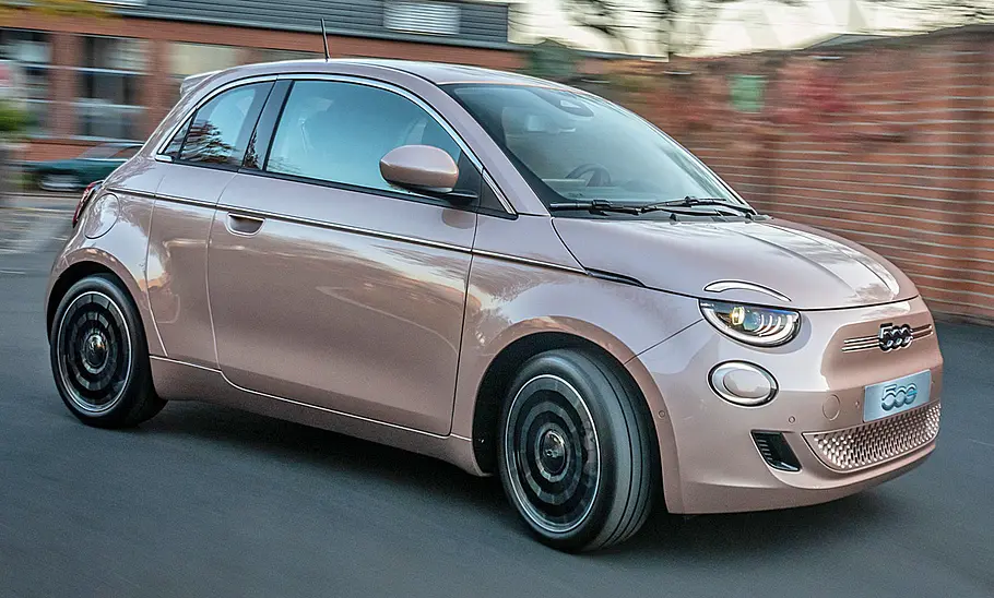 Fiat 500 Elektro (2020) Fiat 500 Elektro (2020)
