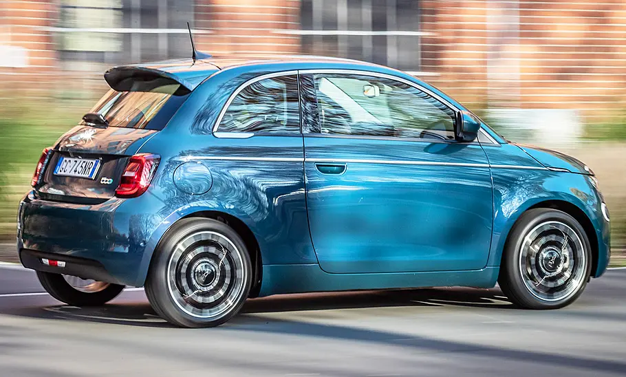 Fiat 500 Elektro (2020) Fiat 500 Elektro (2020)