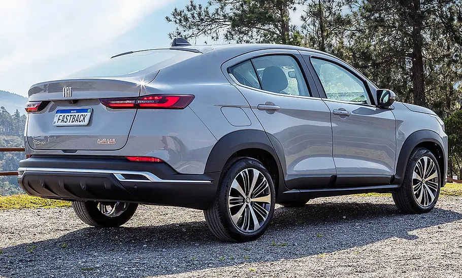 Fiat Fastback (2022)